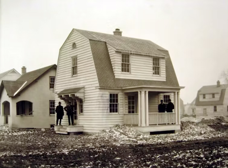 A single-family home in Davenport, Iowa, built by the U.S. Housing Corporation.<br />(MIT National Archives)