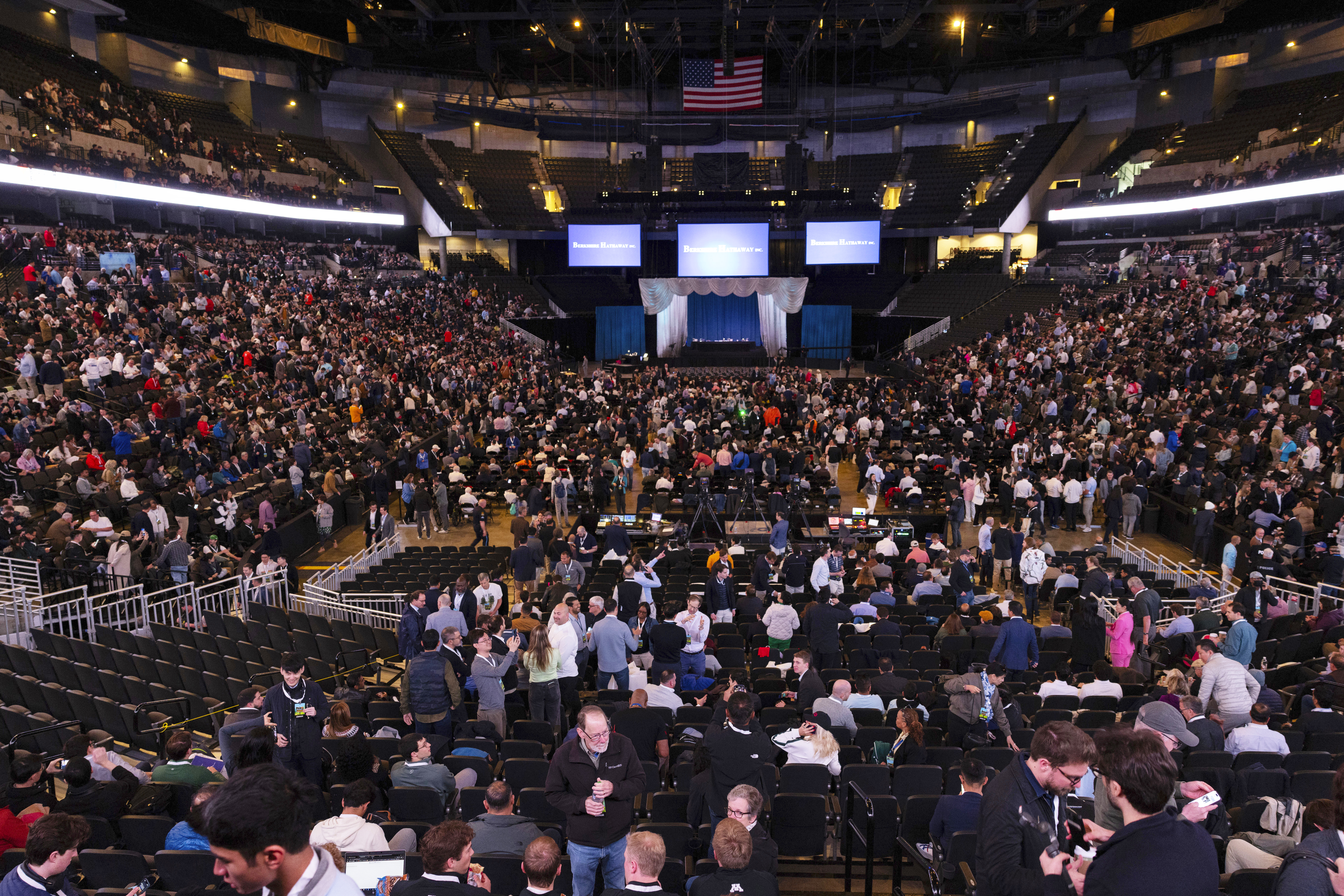Shareholders take their seats inside the CHI Health Center Omaha for the Berkshire Hathaway annual meeting Saturday, May 3, 2025, in Omaha, Neb.<br /> (Rebecca S. Gratz / AP Photo)