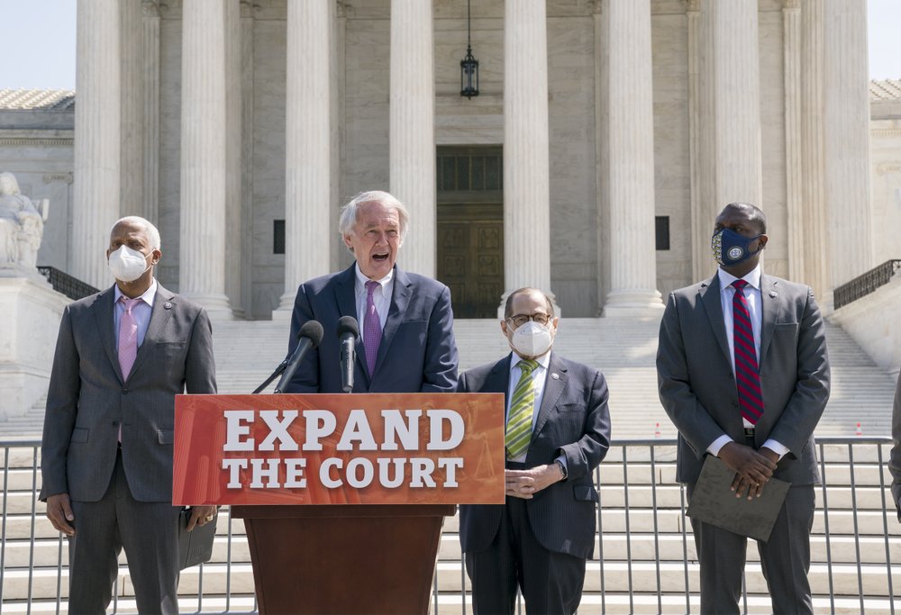 From left, Rep. Hank Johnson, D-Ga., Sen. Ed Markey, D-Mass., House Judiciary Committee Chairman Jerrold Nadler, D-N.Y., and Rep. Mondaire Jones, D-N.Y., hold a news conference outside the Supreme Court to announce legislation to expand the number of seats on the high court, on Capitol Hill in Washington, Thursday, April 15, 2021. (AP)