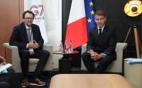 French President Emmanuel Macron (right) meets with the CEO of Anthropic Dario Amodei during a bilateral meeting on the sidelines of the G7 summit in Evian-les-Bains, France, Wednesday, June 17, 2026. 
(Thibault Camus / AP Photo)