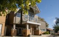 The outside of the Cambridge Court assisted living facility as seen in Kearney on Oct. 7. The 40-bedroom long-term care facility, built in 1988, closed in September, sending its 40 elderly residents scrambling to find a new place to live. 
(Pierce Gentry / Flatwater Free Press)